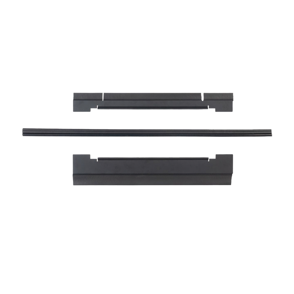 Kit de Sellado de Aire, Para Gabinetes FlexFusion? de 800 mm de Ancho, Color Negro