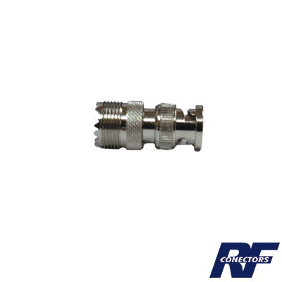 [RFB-1136] Adaptador en Linea para 50 Ohm, Conector BNC Macho-UHF Hembra (SO-239), Níquel/ Oro/ Delrin.