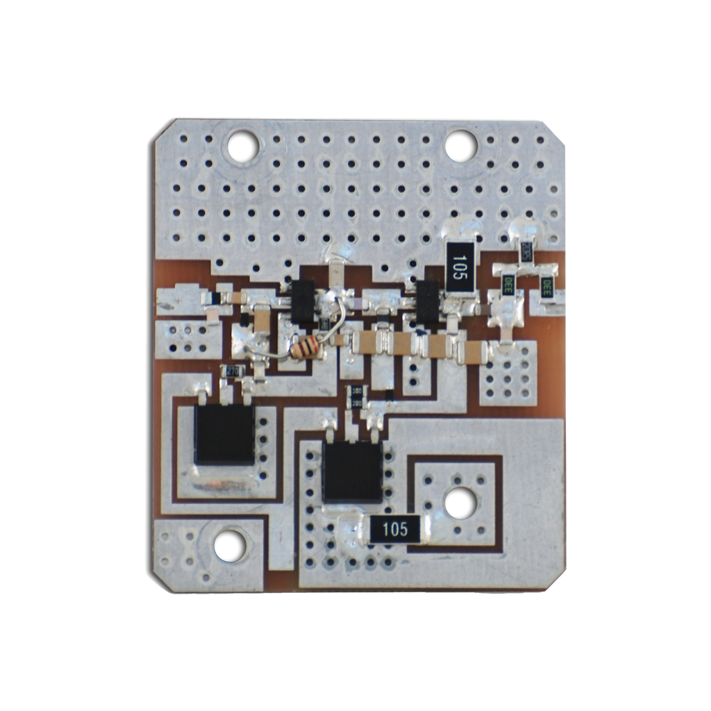 Tarjeta Pre-Amplificadora de RF para el Multiacoplador TWR8-150 de TELEWAVE.