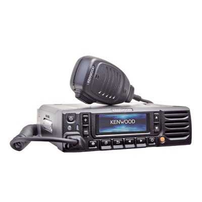 [NX-5800-K2] Radio móvil UHF 380-470 MHz, Digital NXDN-P25-DMR-Analógico, 45 W, Bluetooth, GPS, MicroSD, 1024 Canales, Incluye Accesorios