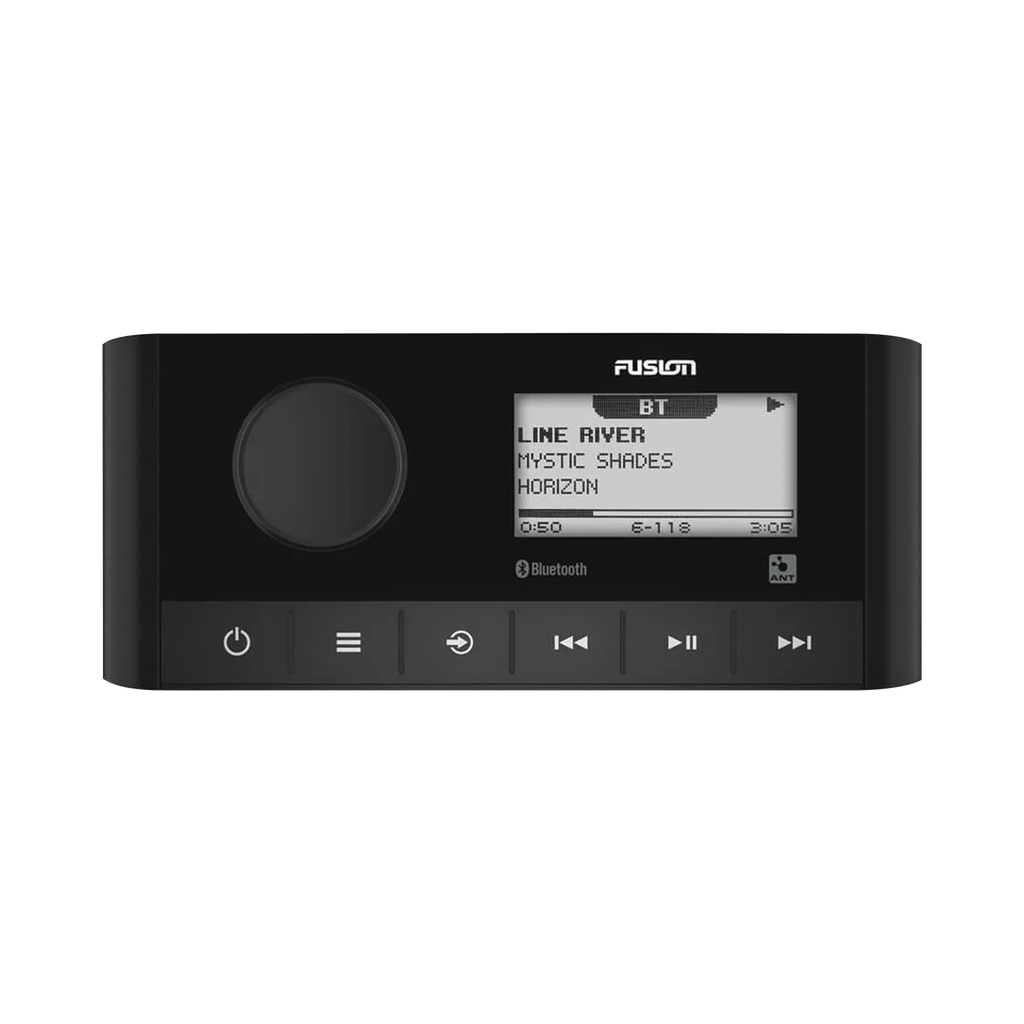 Sistema de Audio Marino / Pantalla LCD 2.3 / Bluetooth y ANT / 180 W Pico / 22 W RMS x 4 / 2 Zonas Multi-Zone / IPX6 e IPX7 / Compatible con AM, FM, DAB+, AUX / Actualizaciones Inalámbricas