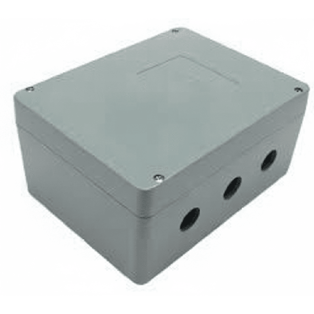 [JB-0549-32] Caja de Unión de Aluminio con 3 salidas de 7/8 / 3 Orificios en la parte inferior.