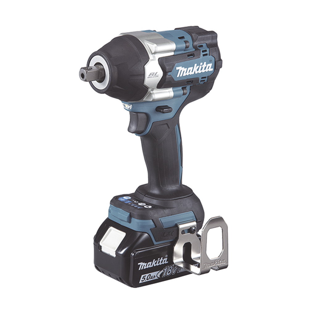 [DTW701RTJ] LLAVE IMPACTO 1/2IN TORQUE 700 NM INC/ 2 BAT 5.0 A.H Y CARG C/LUZ EST.MACK PACK 18V
