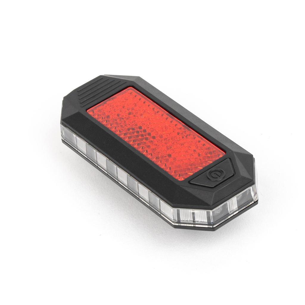 [XJ06] Luz Auxiliar Para Bicicletas y Otras Aplicaciones, 470 Lúmenes, Con Montaje Incluido